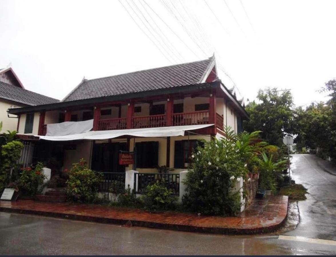 Villa Ouis Namkhan Riverside Luang Prabang Exterior photo