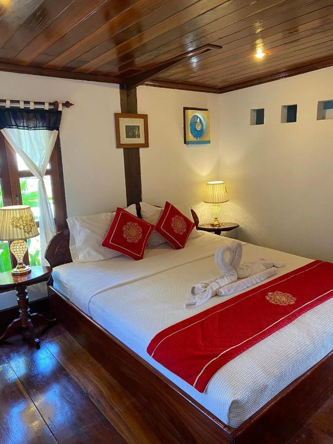 Villa Ouis Namkhan Riverside Luang Prabang Exterior photo