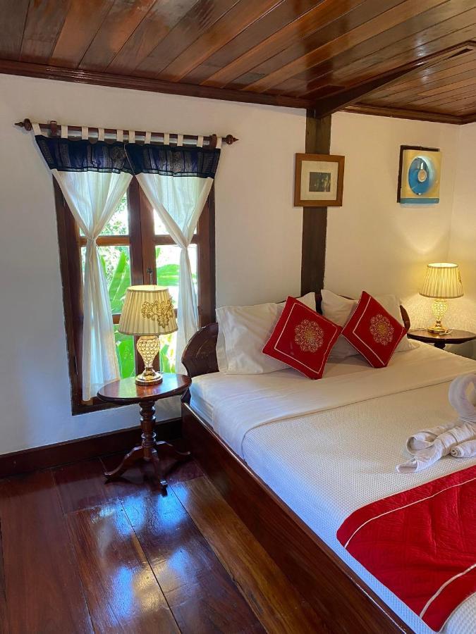 Villa Ouis Namkhan Riverside Luang Prabang Exterior photo