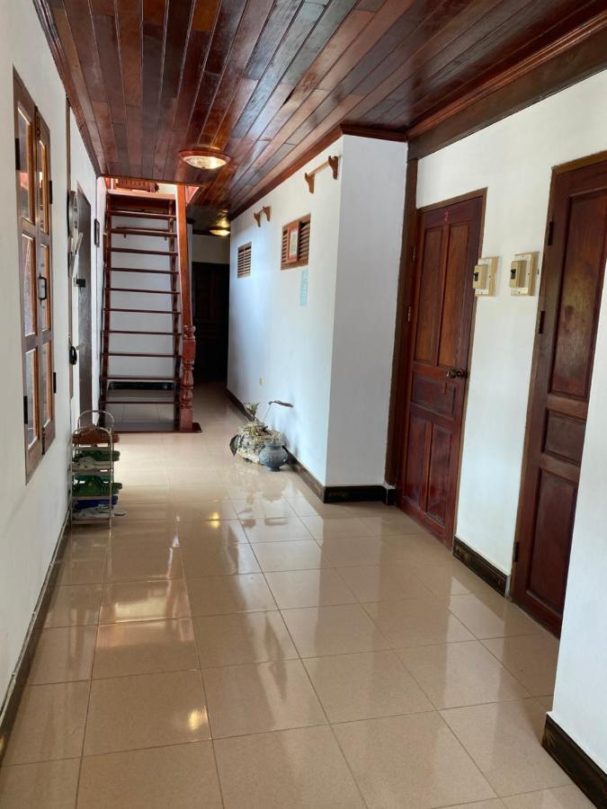 Villa Ouis Namkhan Riverside Luang Prabang Exterior photo