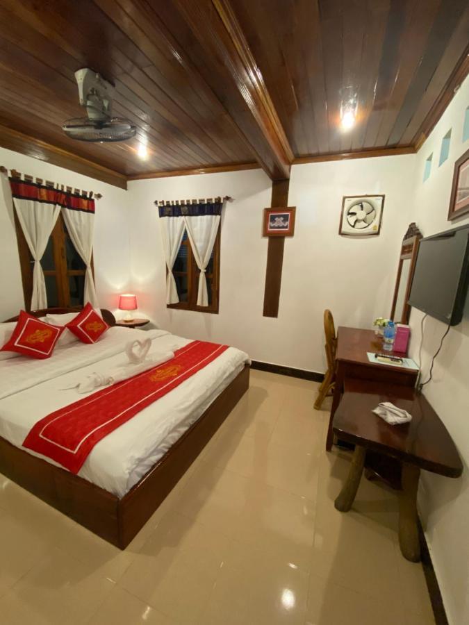 Villa Ouis Namkhan Riverside Luang Prabang Exterior photo